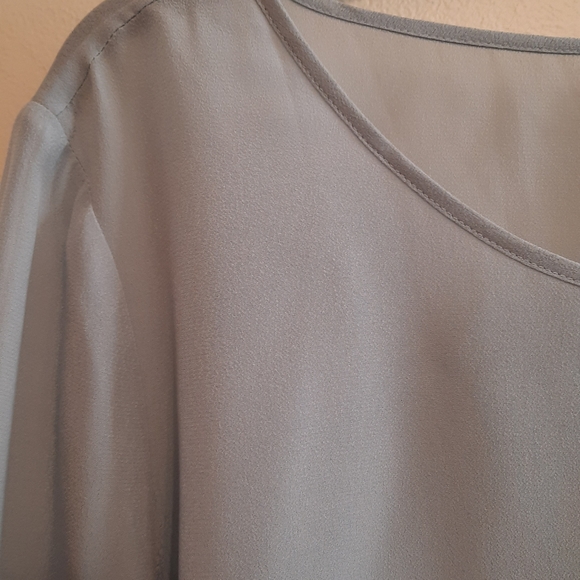 Aritzia Babaton Humbert Blouse Blue Bell Sleeve - Picture 6 of 11